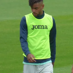 Portrait of Nolan Mbemba