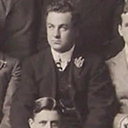 Portrait of Oliver Piper