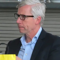 Portrait of Alan Pardew