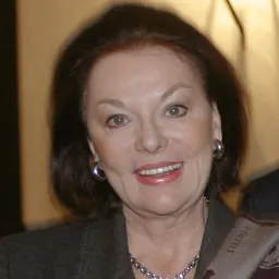Portrait of Evelyn Opela