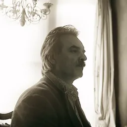 Portrait of Peter Kuhfeld