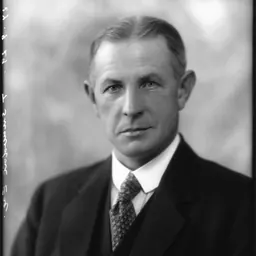 Portrait of Tom Snowden