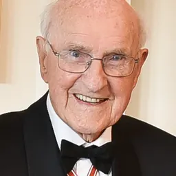 Portrait of Lloyd Geering