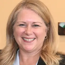Portrait of Carolyn Ringer Lepre