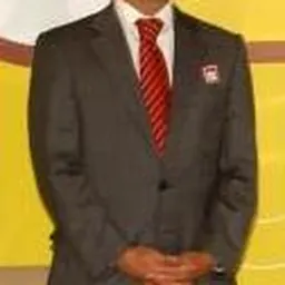 Portrait of José Roberto Marinho