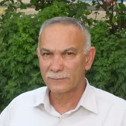 Portrait of Nawshirwan Mustafa