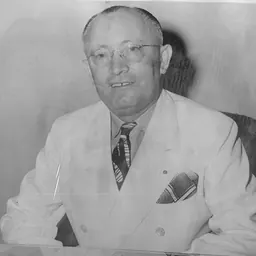 Portrait of Jim Novy