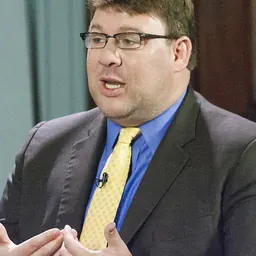 Portrait of Jonathan Allen