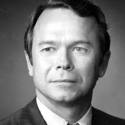 Portrait of Bob Saunders
