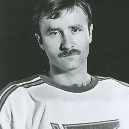 Portrait of Mike Jakubo