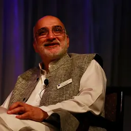Portrait of Rajiv Mehrotra