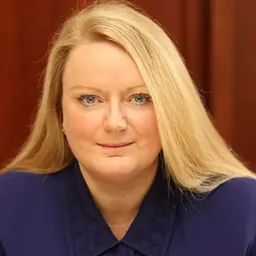 Portrait of Sarah MacIntosh
