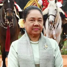 Portrait of Cho Cho