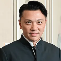 Portrait of Sunny Tan