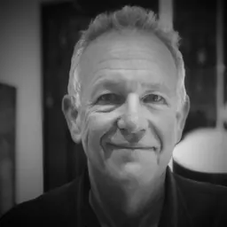 Portrait of Ron Kopito