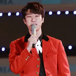 Portrait of San E