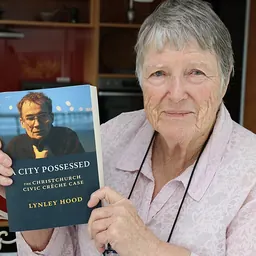 Portrait of Lynley Hood
