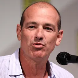 Portrait of Howard Gordon