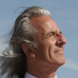 Portrait of Dave Hill