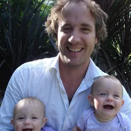 Portrait of Billy Bob Buttons