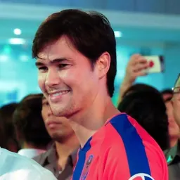Portrait of Phil Younghusband