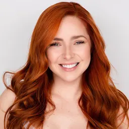 Portrait of Ariadne Díaz