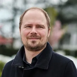 Portrait of Luka Korlaet