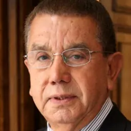 Portrait of Roberto Muñoz Barra