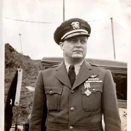 Portrait of Leslie E. Gehres