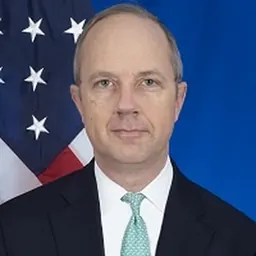 Portrait of Eric Ueland