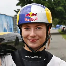 Portrait of Evy Leibfarth