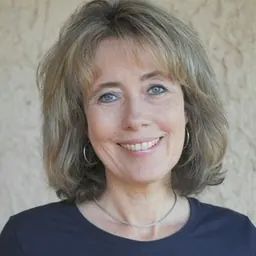 Portrait of Charlotte Link