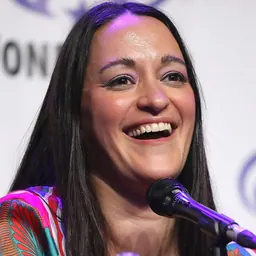 Portrait of Sara Tomko