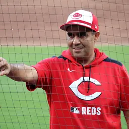 Portrait of Alex Pelaez