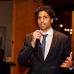 Portrait of Manny Rutinel