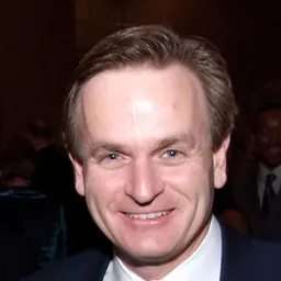 Portrait of Andrew Saxton