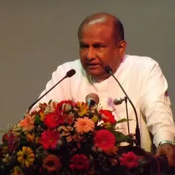 Portrait of Mahinda Yapa Abeywardena