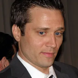 Portrait of Seamus Dever