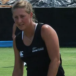 Portrait of Sophie Devine