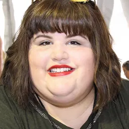 Portrait of Julie Murphy