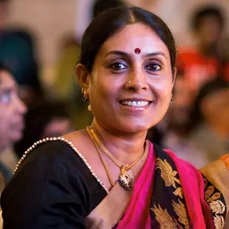 Portrait of Saranya Ponvannan