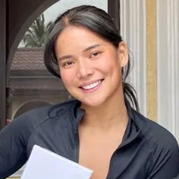 Portrait of Leren Bautista