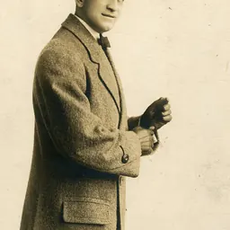 Portrait of Roy Clements