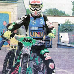 Portrait of Simon Wigg