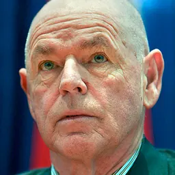 Portrait of Larry O'Brien