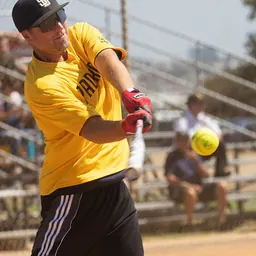 Portrait of Brett Tomko