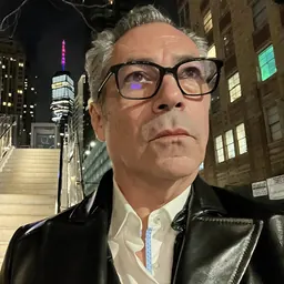 Portrait of Gary Perez