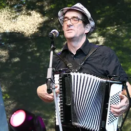 Portrait of Phil Moody