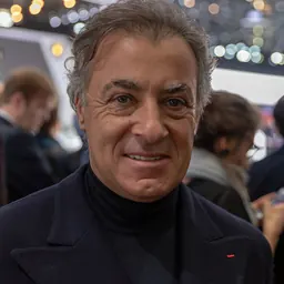 Portrait of Jean Alesi