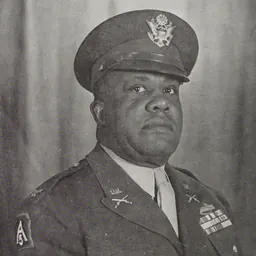 Portrait of Howard Queen